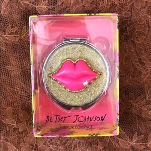 Betsy Johnson Mirror Compact
